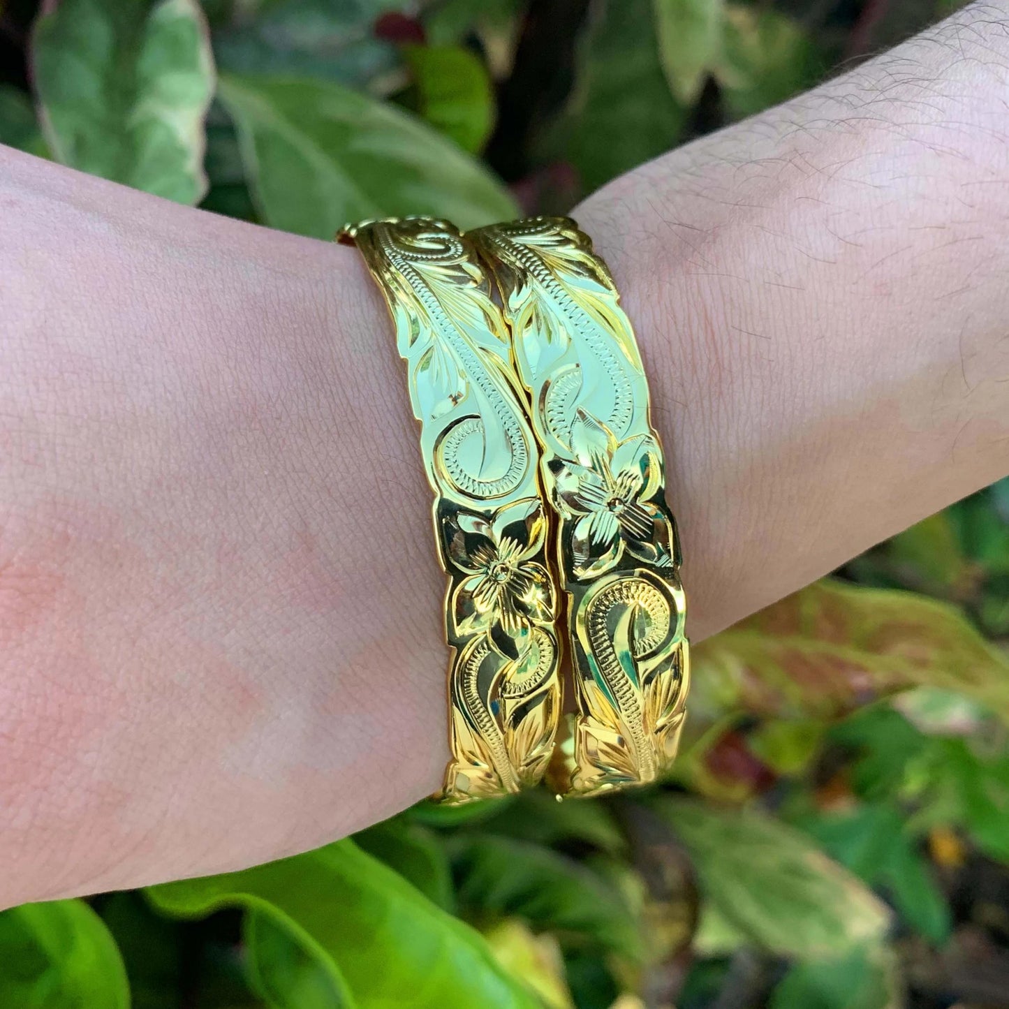 14K Gold Plated Hawaiian Scroll Bangle - 10mm on Model two bracelets