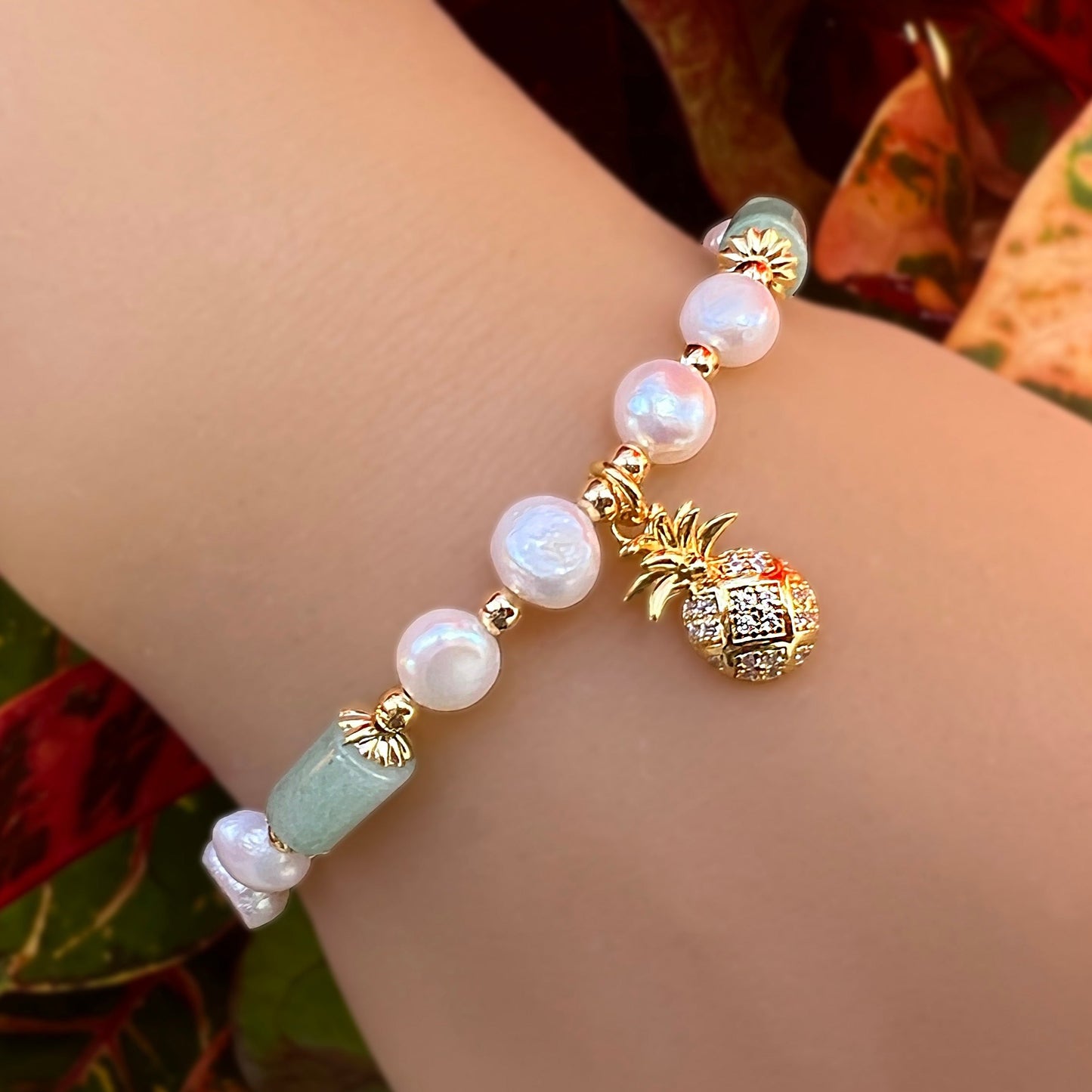 Charming Jade and Pearl Adjustable Bracelet