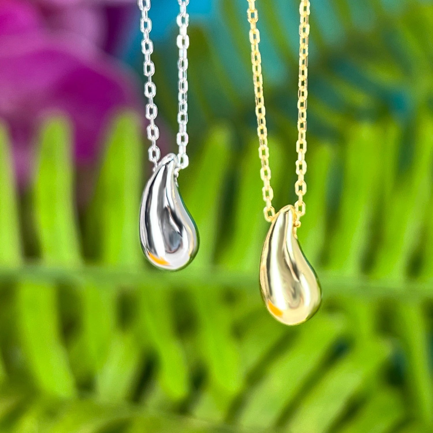 Wai Raindrop Pendant