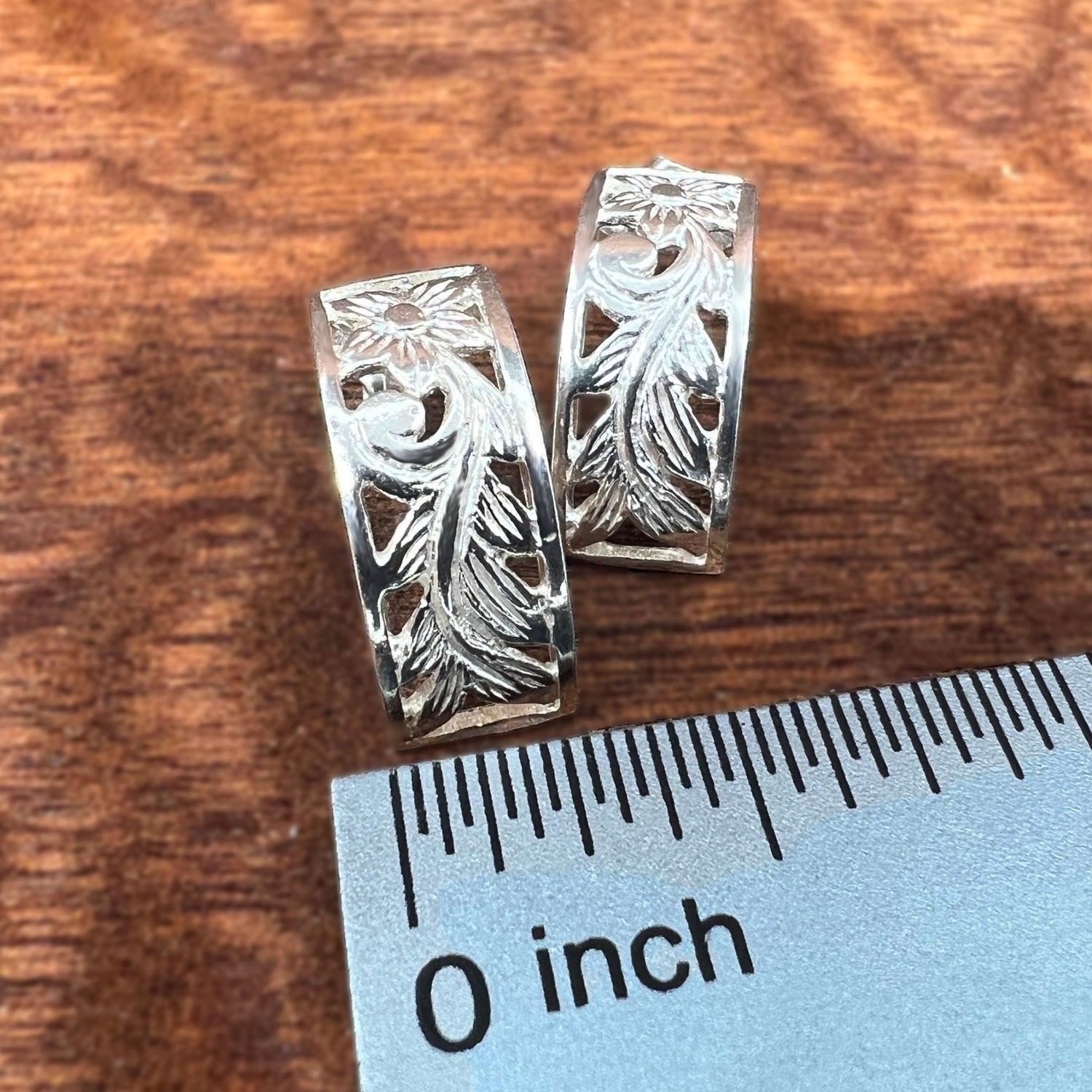 Hawaiian Scroll Plumeria Curve Cutout Earrings