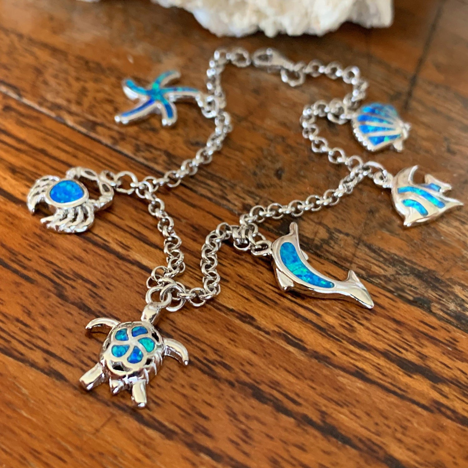 Sea life Charm Bracelet with 6 charms.