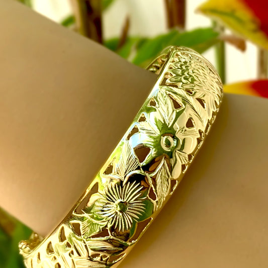 Flowers of Hawaii Bangle