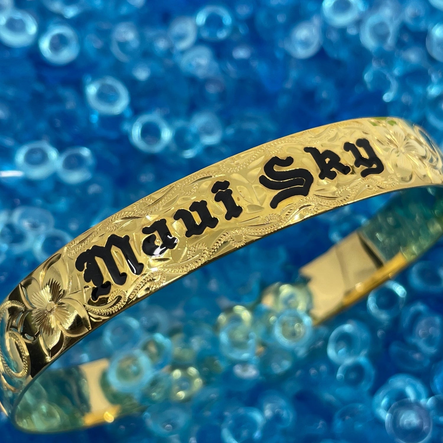 Green Cougars Gold Beaded Bracelet – Golden Thread, Inc.