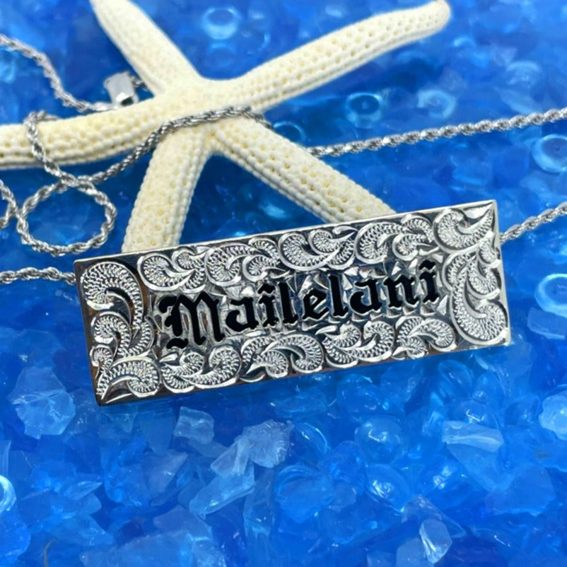 Nameplate in Sterling Silver
