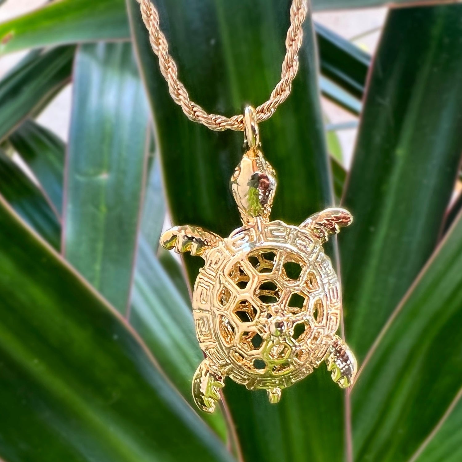Turtle Single-Pearl Cage Pendant (Sterling silver)