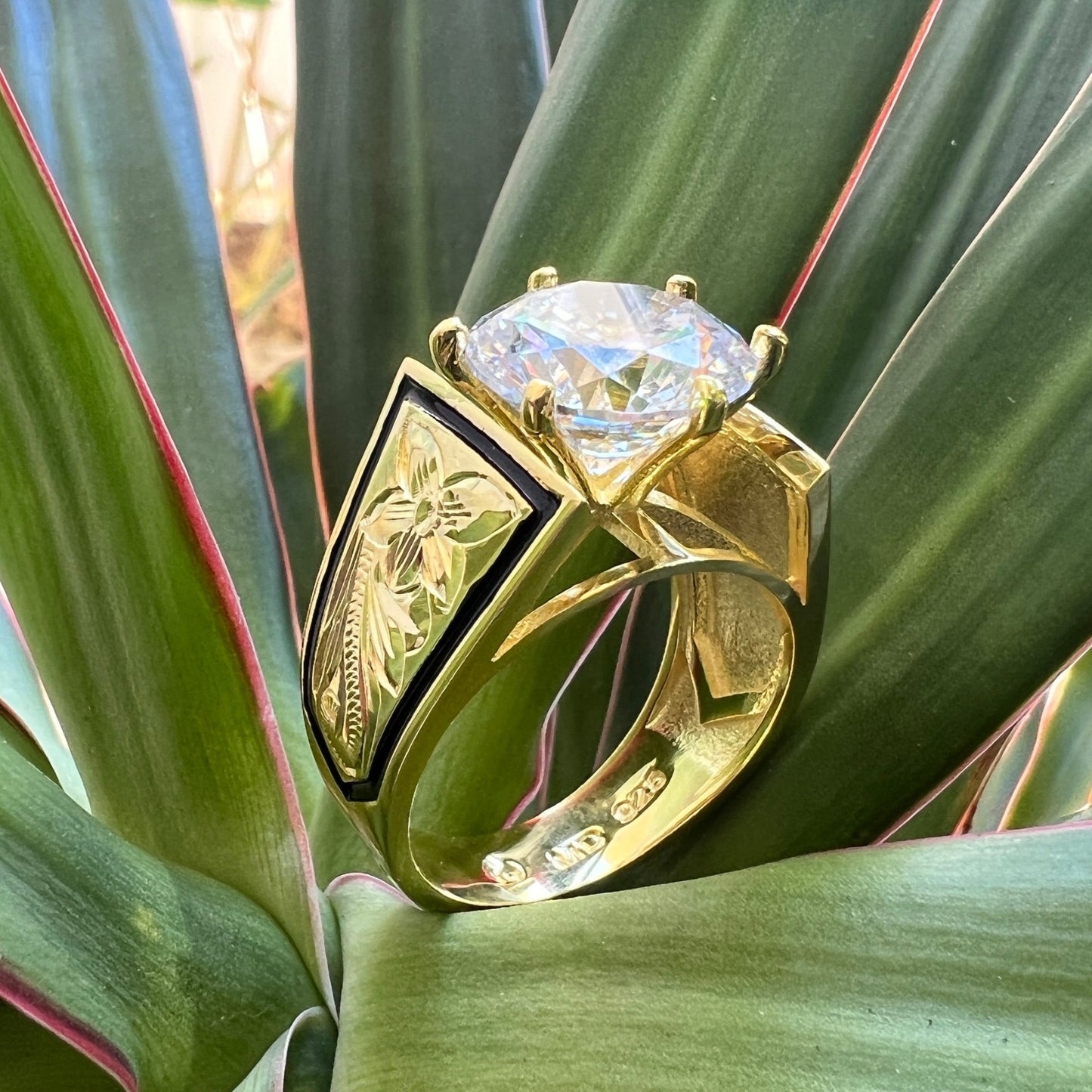 7.5 Carat Cubic Zirconia Hawaiian Scroll Ring