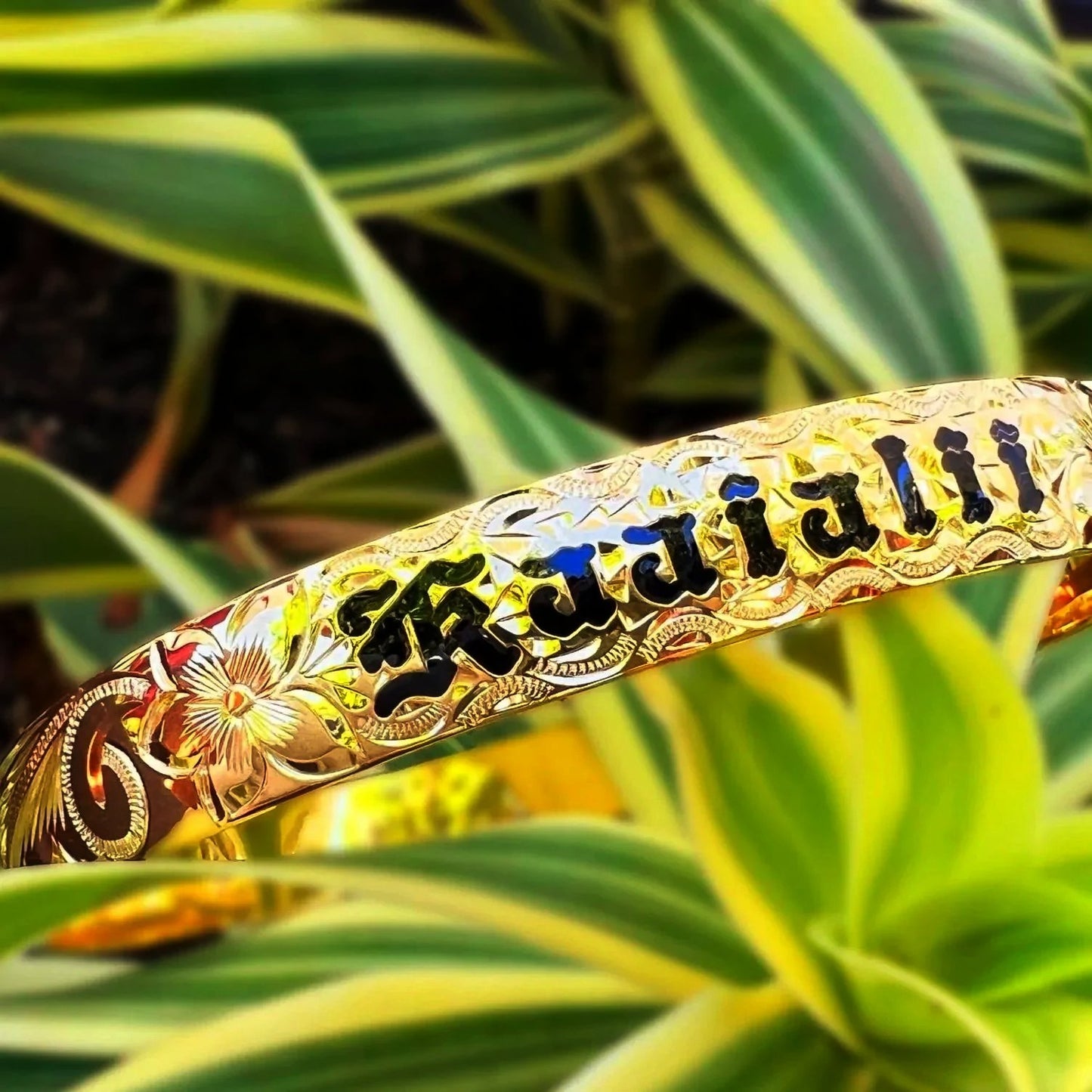 Custom Hawaiian Heirloom Scroll Bracelet