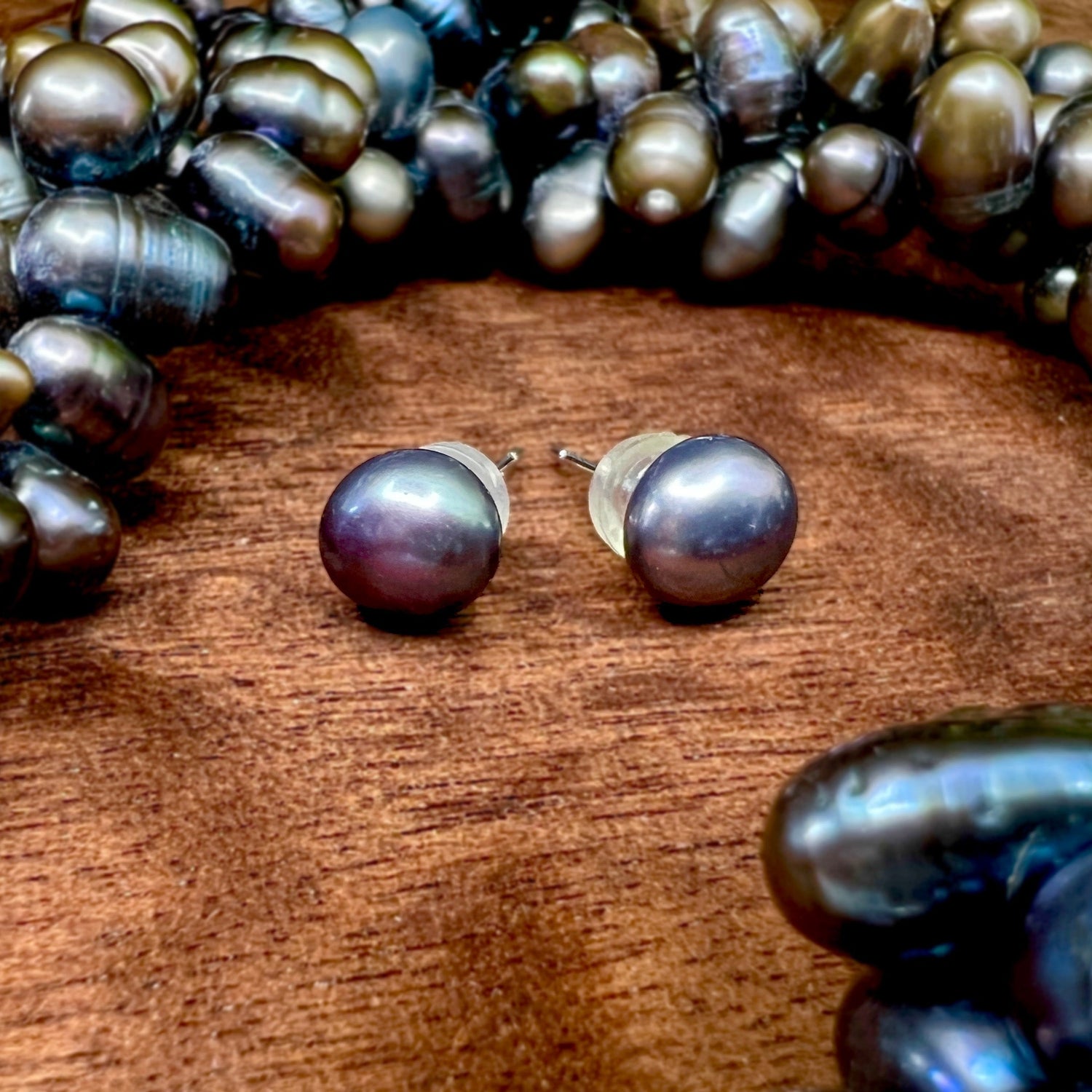 Matching Pearls for a Pearl Necklac