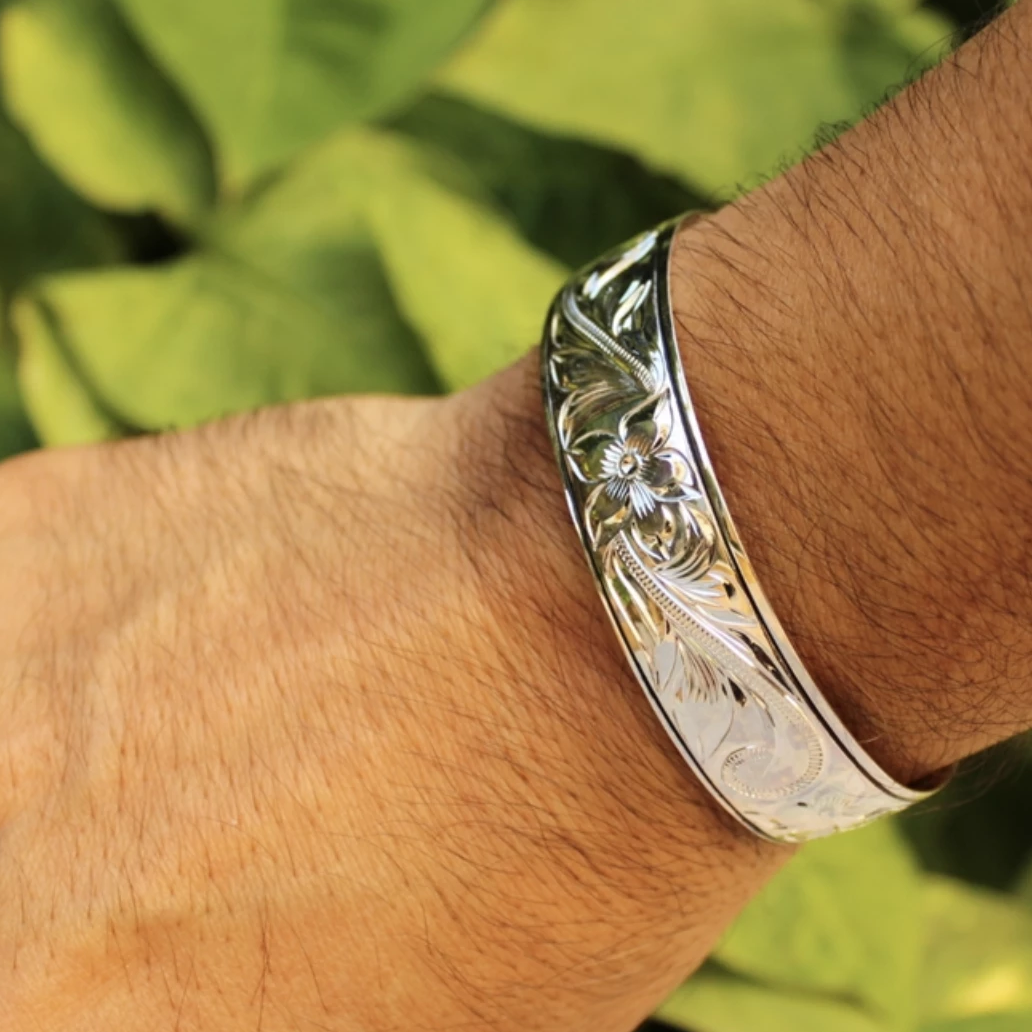 Hawaiian Scroll Cuff in .925 Sterling Silver on model