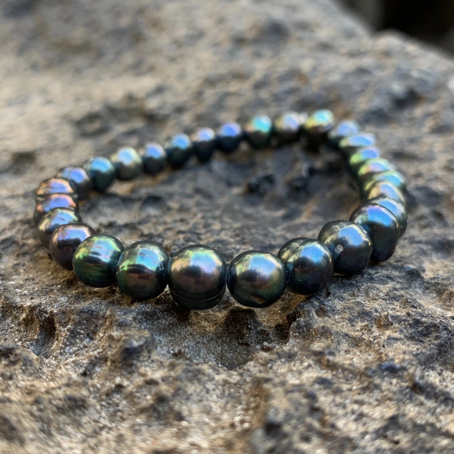 Freshwater Pearl Bracelet and 2 Black Diamond Beads in Oxidized Sterli–  Blacy's Vault