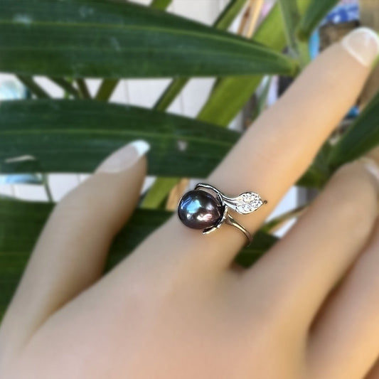 Ti Leaf Freshwater Pearl CZ Ring