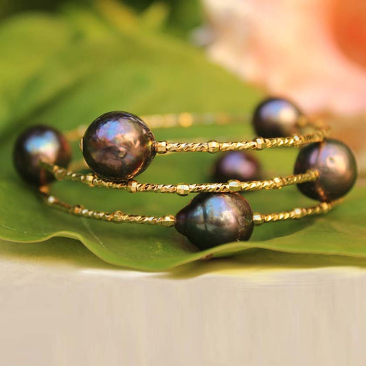 Baroque Pearl Memory Wire Bracelet Black Pearl & Gold Wire